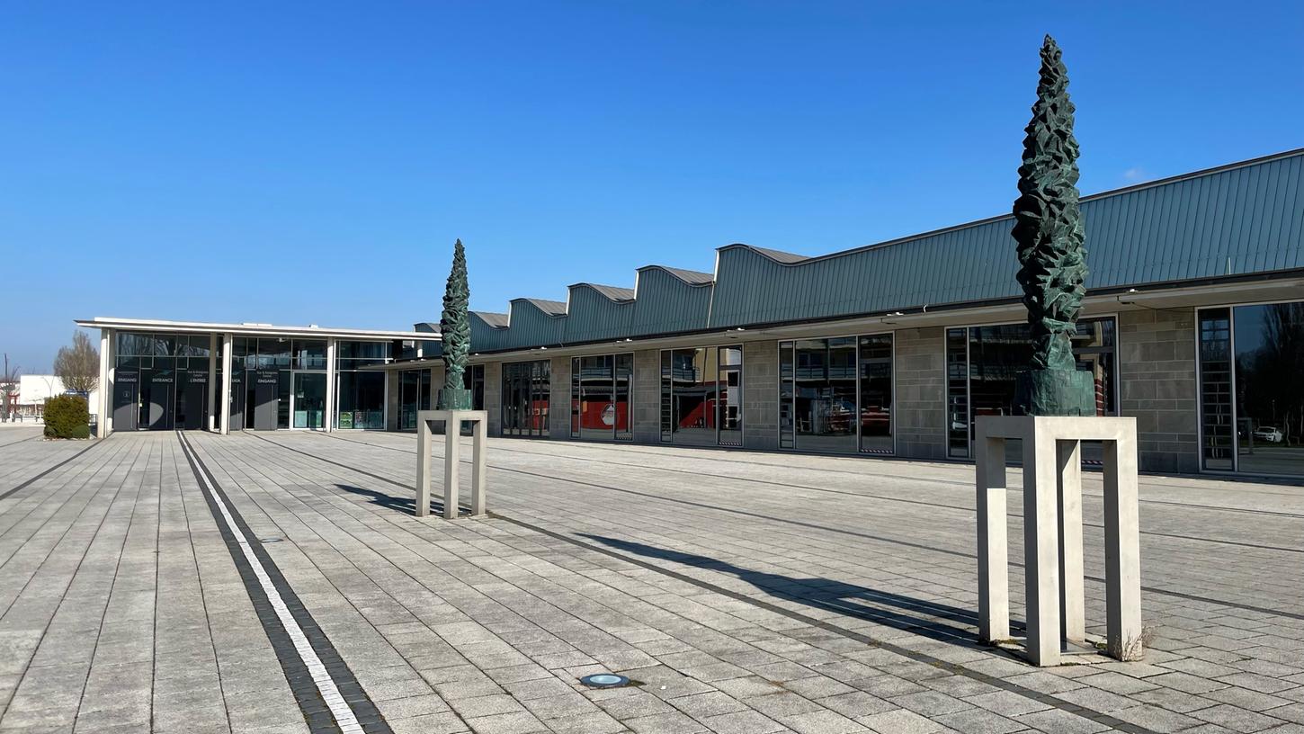 Im KKC werden Schülerinnen und Schüler verschiedene Ausbildungs- und Studienmöglichkeiten präsentiert Im KKC werden Schülerinnen und Schüler verschiedene Ausbildungs- und Studienmöglichkeiten präsentiert