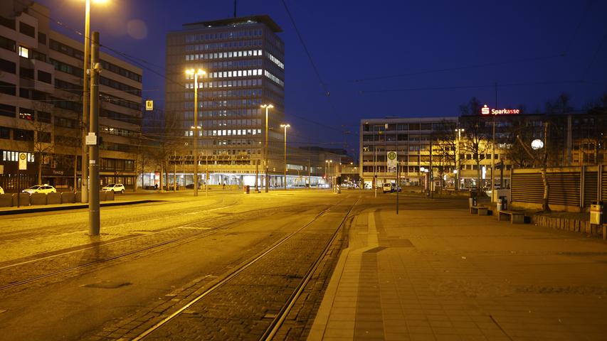 Sehr früh am Morgen war es auf Nürnbergs Straßen noch ruhig.