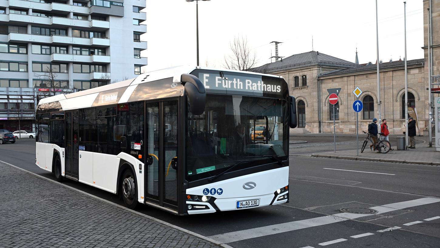 Wie beim Warnstreik Anfang März bietet die Fürther Infra einen eingeschränkten Busverkehr an. Ersatzbusse fahren im 30-Minuten-Takt in einem abgespeckten Liniennetz.