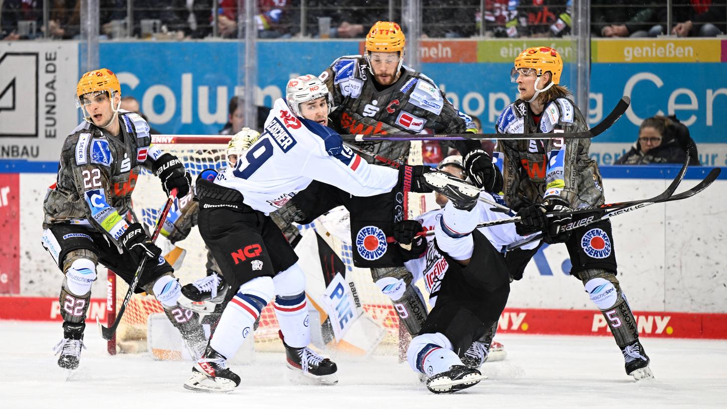 Zwischendurch gelang es den Ice Tigers schon immer wieder mal, Jan Urbas zu nerven. In den entscheidenden Momenten aber war der Slowene nicht aufzuhalten. Zwischendurch gelang es den Ice Tigers schon immer wieder mal, Jan Urbas zu nerven. In den entscheidenden Momenten aber war der Slowene nicht aufzuhalten.