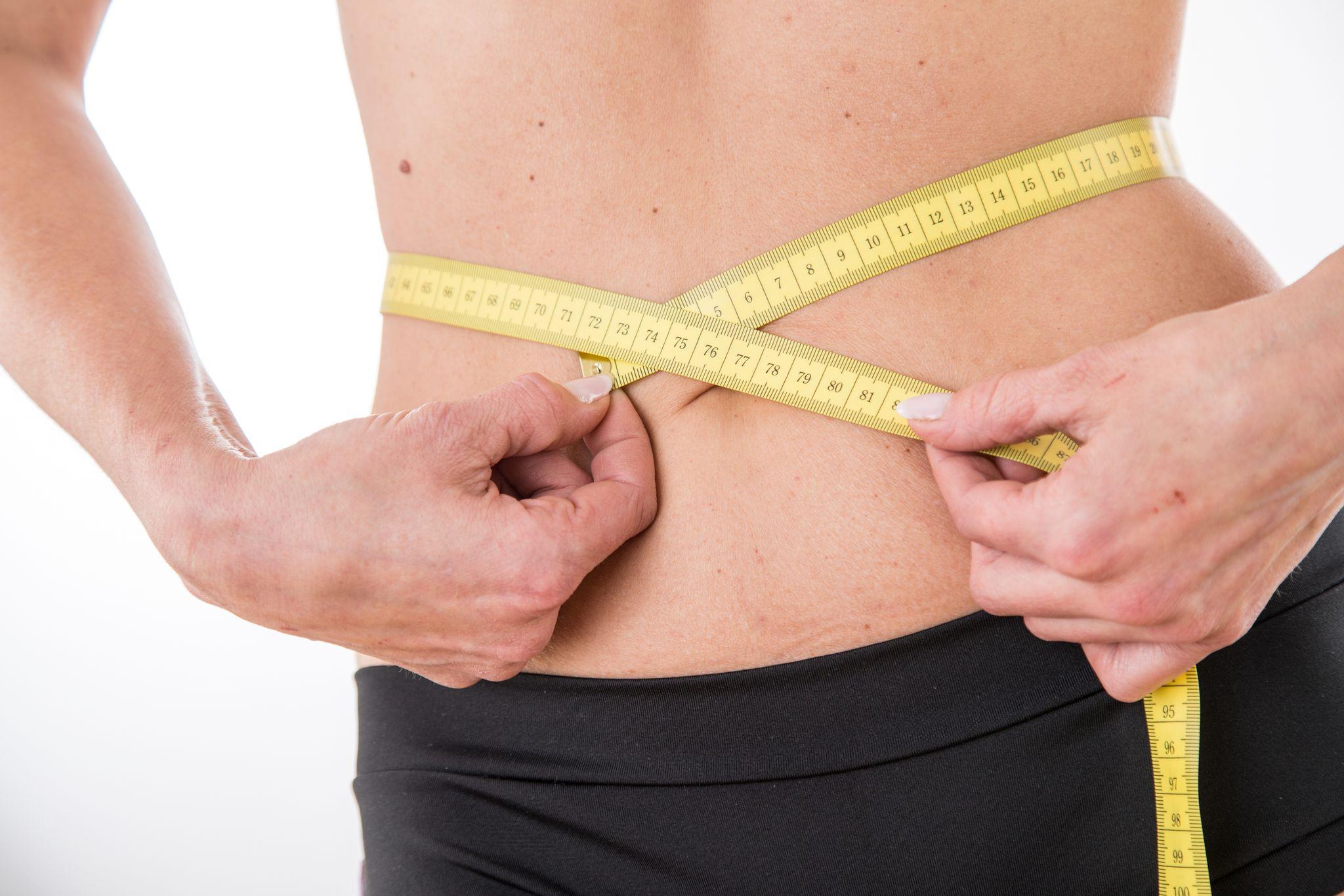 Wer fastet verliert Bauchfett.