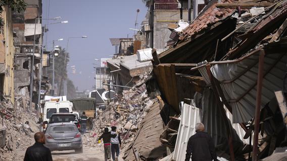 Visa für Erdbebenopfer: Der Frust ist groß - 