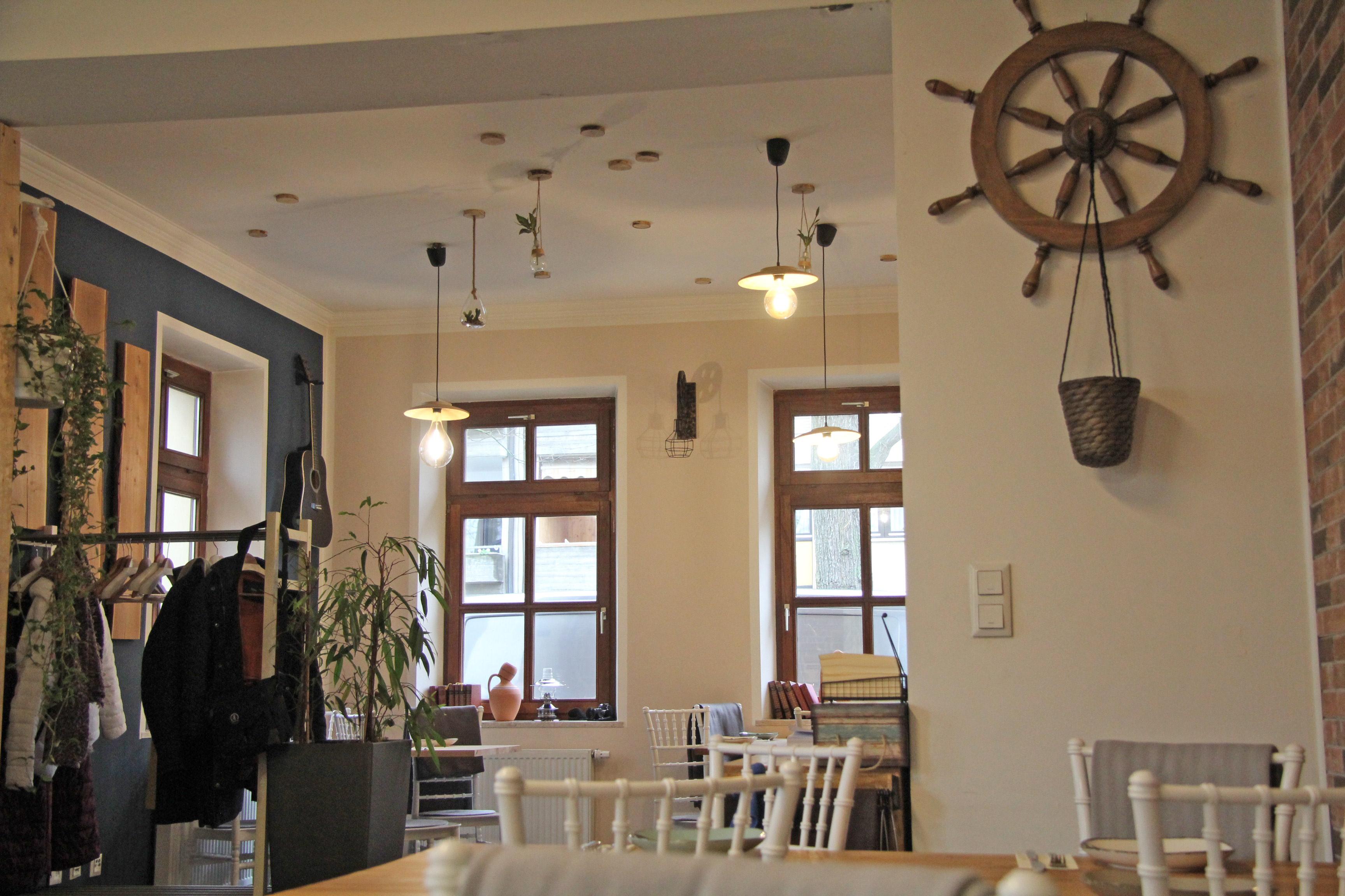 Dzaric kombiniert bei ihrem Essen traditionell arabische Speisen mit mediterranen und anderen internationalen Einflüssen und schafft so einen Mix aus Orient und Oxident.