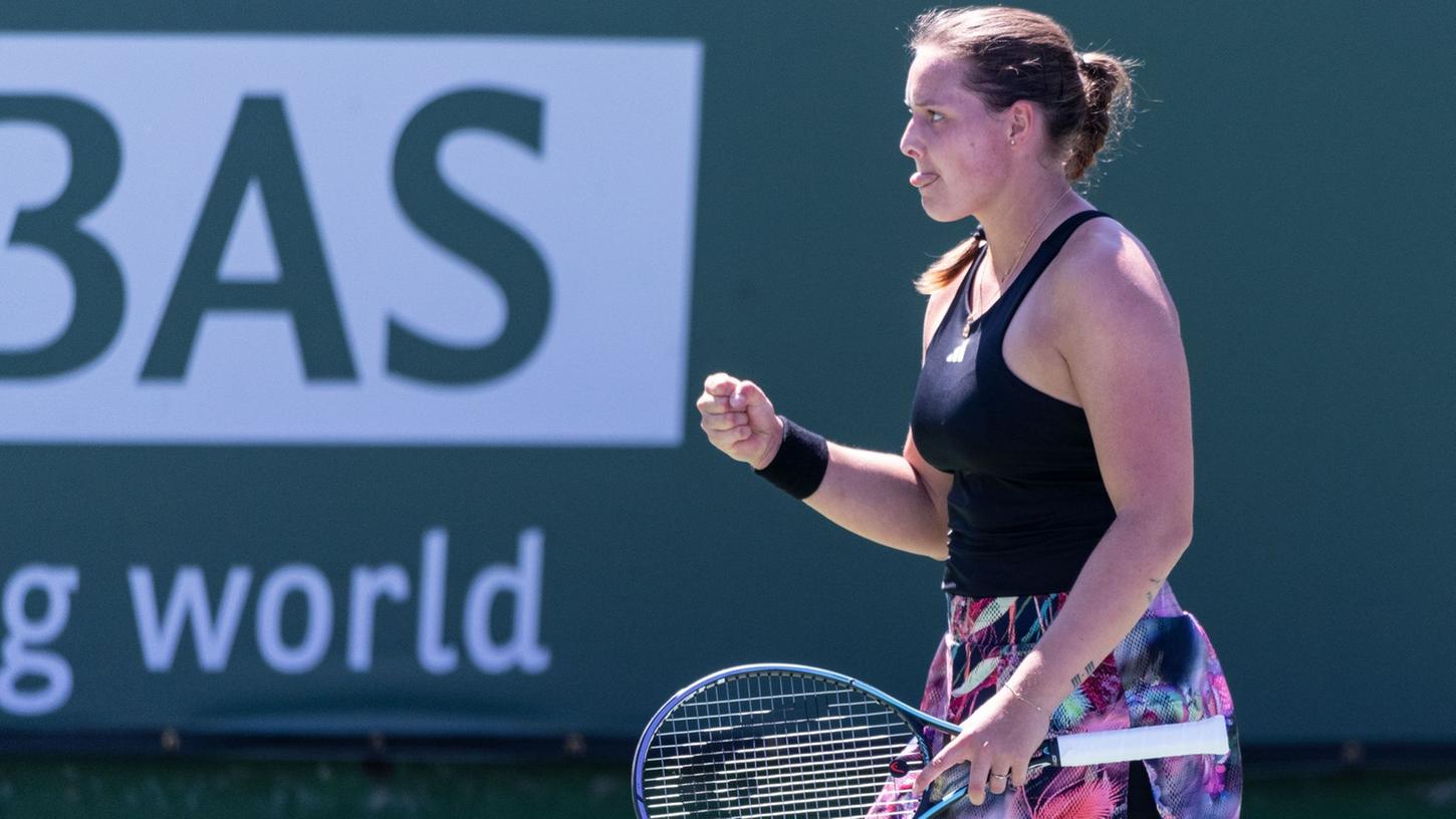 Deutsche Tennis-Hoffnung: Juli Niemeier. Deutsche Tennis-Hoffnung: Juli Niemeier.