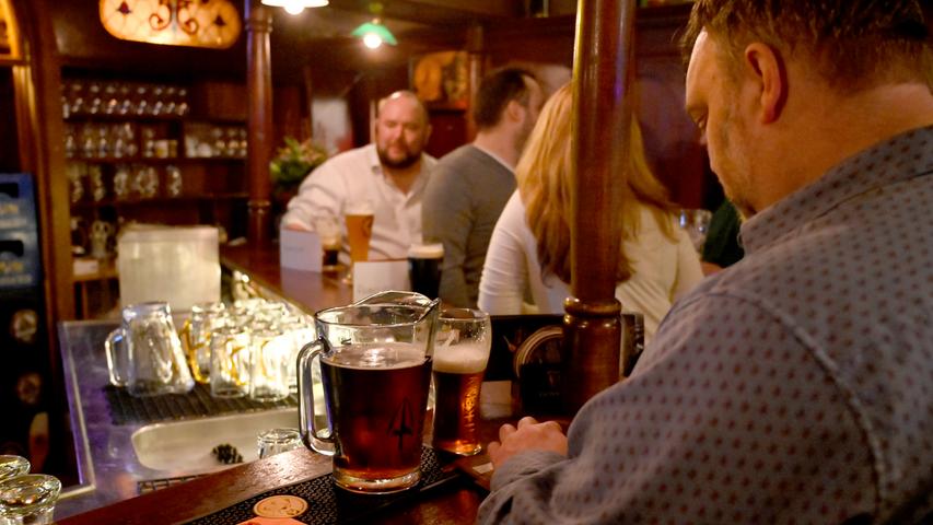 Der "Goldene Mond" ist eine Institution in Erlangen, 1978 öffnete das Irish-Pub erstmals seine Türen. 
