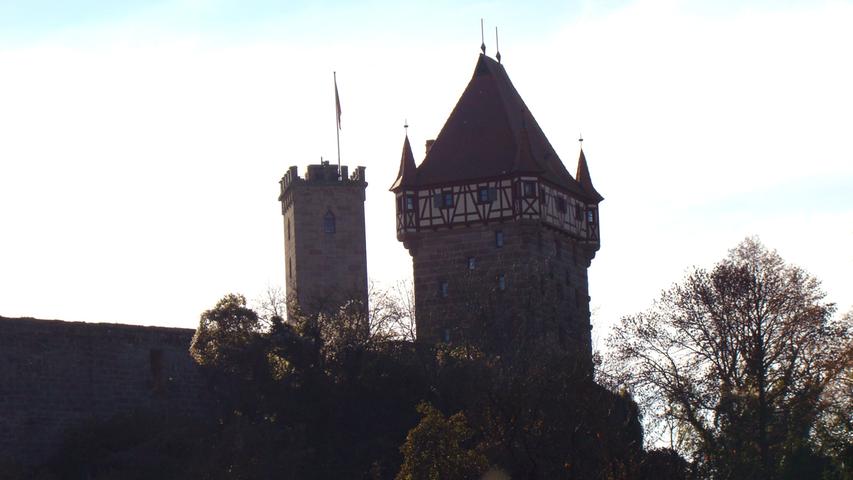 Die Burg war mehrmals Arbeitsort eines Turmschreibers.