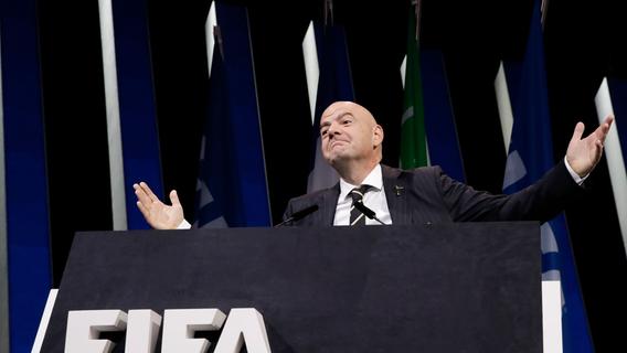 FIFA-Chef auch ohne deutsches Votum bestätigt