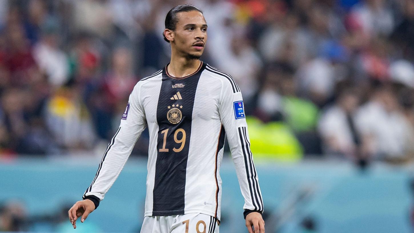 Leroy Sané wird der deutschen Fußball-Nationalmannschaft bei den ersten Länderspielen 2023 fehlen. Leroy Sané wird der deutschen Fußball-Nationalmannschaft bei den ersten Länderspielen 2023 fehlen.
