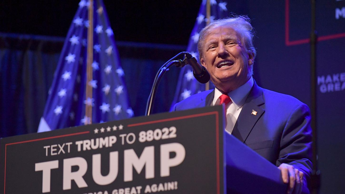 Donald Trump bei einer Wahlkampfveranstaltung in Davenport, Iowa. Donald Trump bei einer Wahlkampfveranstaltung in Davenport, Iowa.