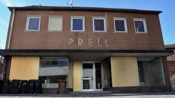 So kennen die Schwabacher den "Prell" seit Jahren: Hier wird keine Schraube mehr verkauft. Aber die Schwabacher haben beste Erinnerungen an die Zeit damals.