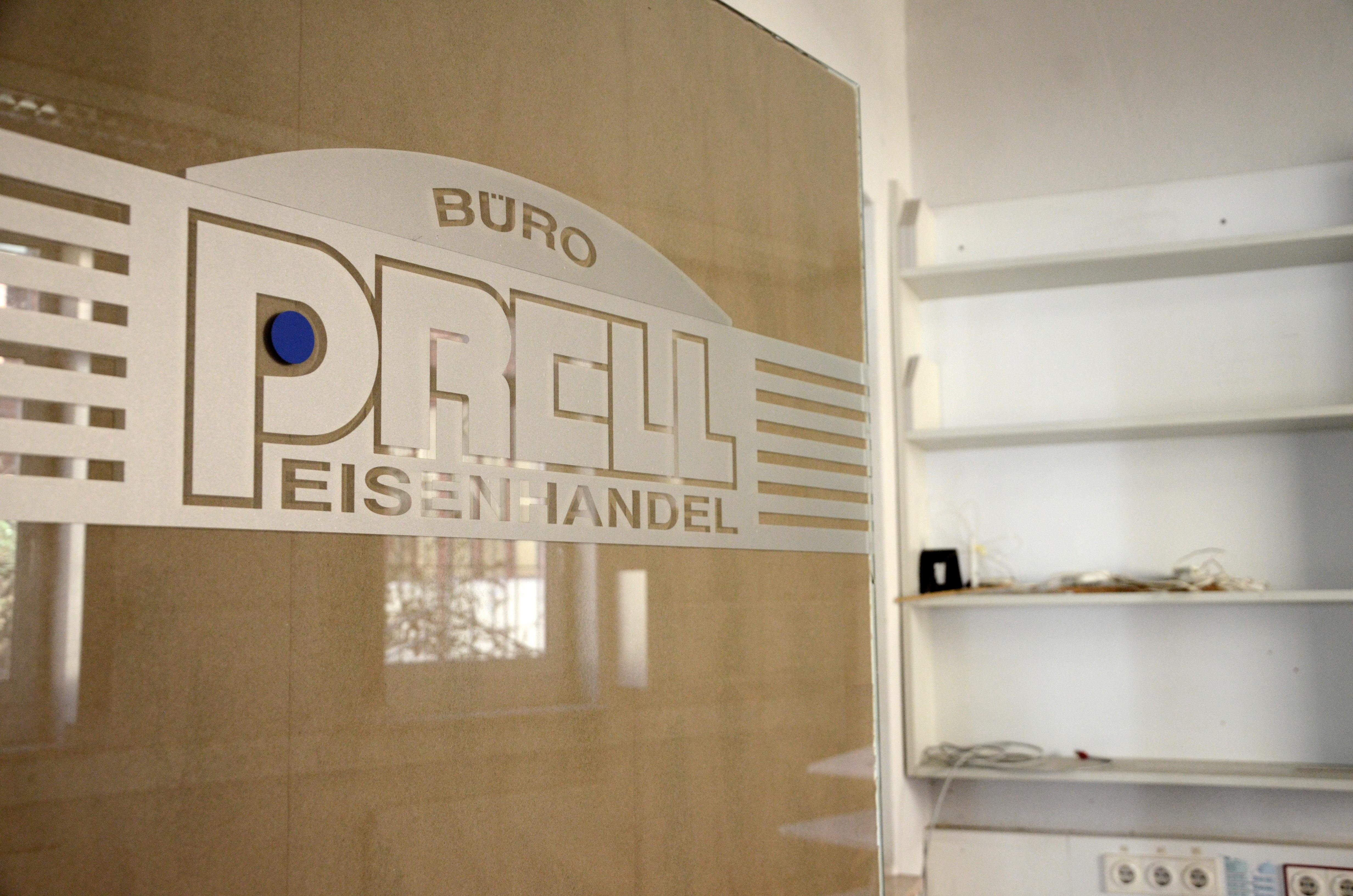 Hier geht es ins Büro des ehemaligen Eisenhandels.