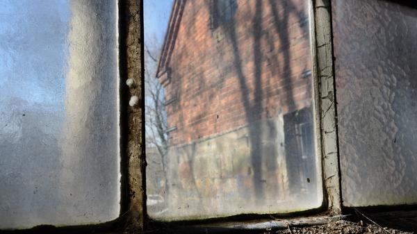 Die Spinnweben und der Staub verraten es: Das Prell-Areal will nach Jahren des Dornröschenschlafs wachgeküsst werden.