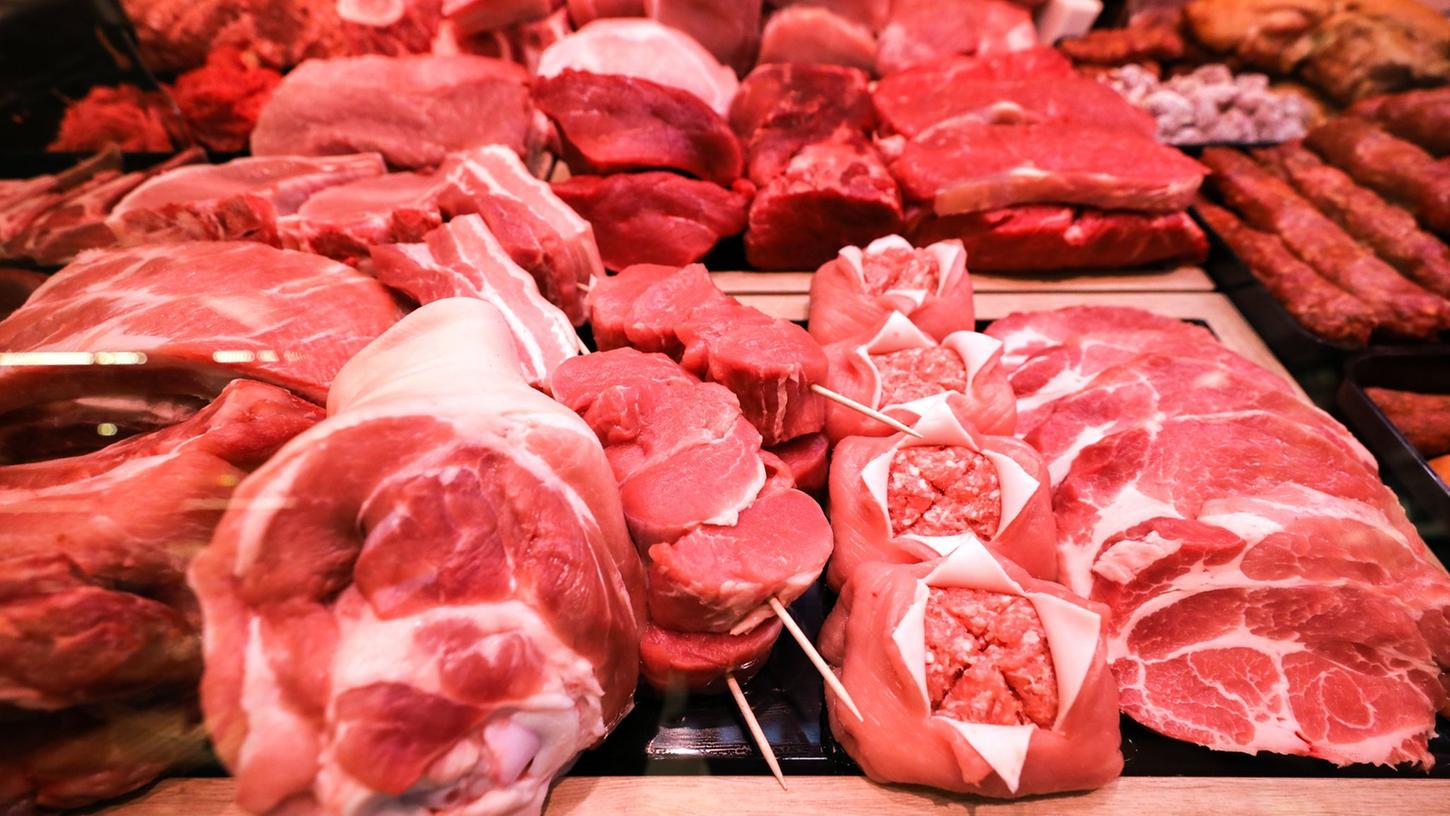 Die Verbraucher konsummieren zunehmend weniger Fleisch. Die Verbraucher konsummieren zunehmend weniger Fleisch.