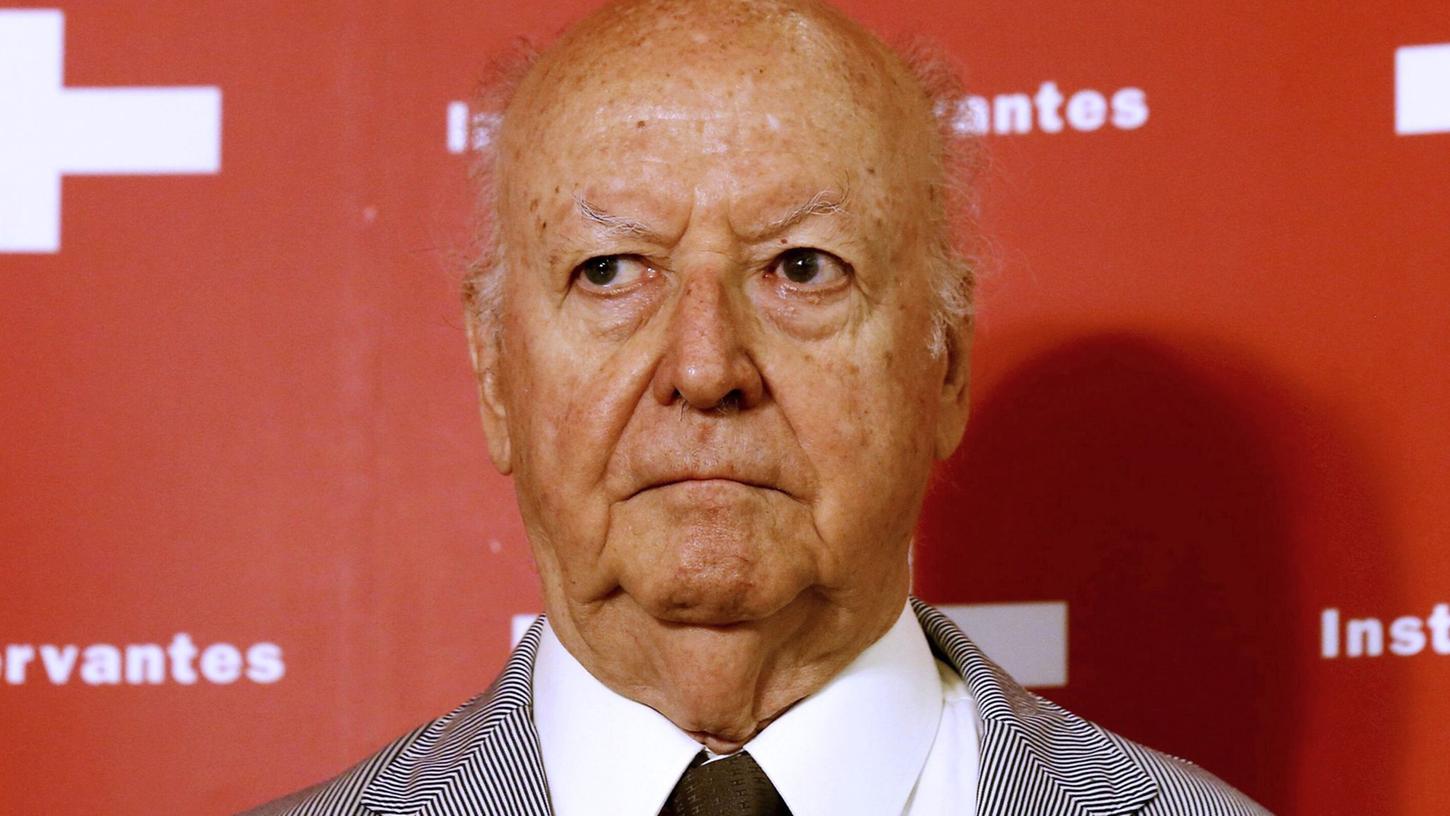 Jorge Edwards verstirbt im Alter von 91 Jahren. Jorge Edwards verstirbt im Alter von 91 Jahren.