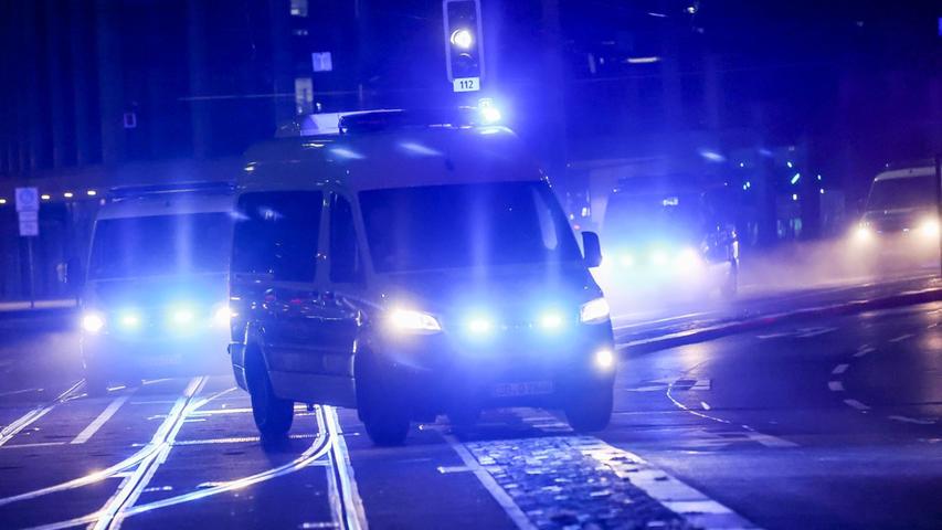 Am Samstag wurde die Polizei zu einem Einbruch in Schwabach alarmiert (Symbolbild). Am Samstag wurde die Polizei zu einem Einbruch in Schwabach alarmiert (Symbolbild).