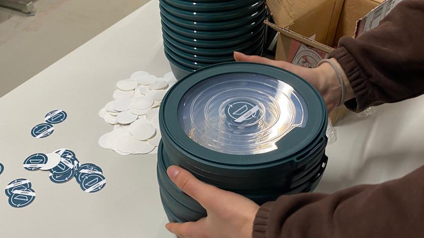 Garantiert lebensmittelecht und stabil sind die "reHIP-Bowls", die bereits in verschiedenen Hilöpoltsteiner Gastro-Betrieben zu haben sind. Gegen ein Pfand von zehn Euro. Garantiert lebensmittelecht und stabil sind die "reHIP-Bowls", die bereits in verschiedenen Hilöpoltsteiner Gastro-Betrieben zu haben sind. Gegen ein Pfand von zehn Euro.