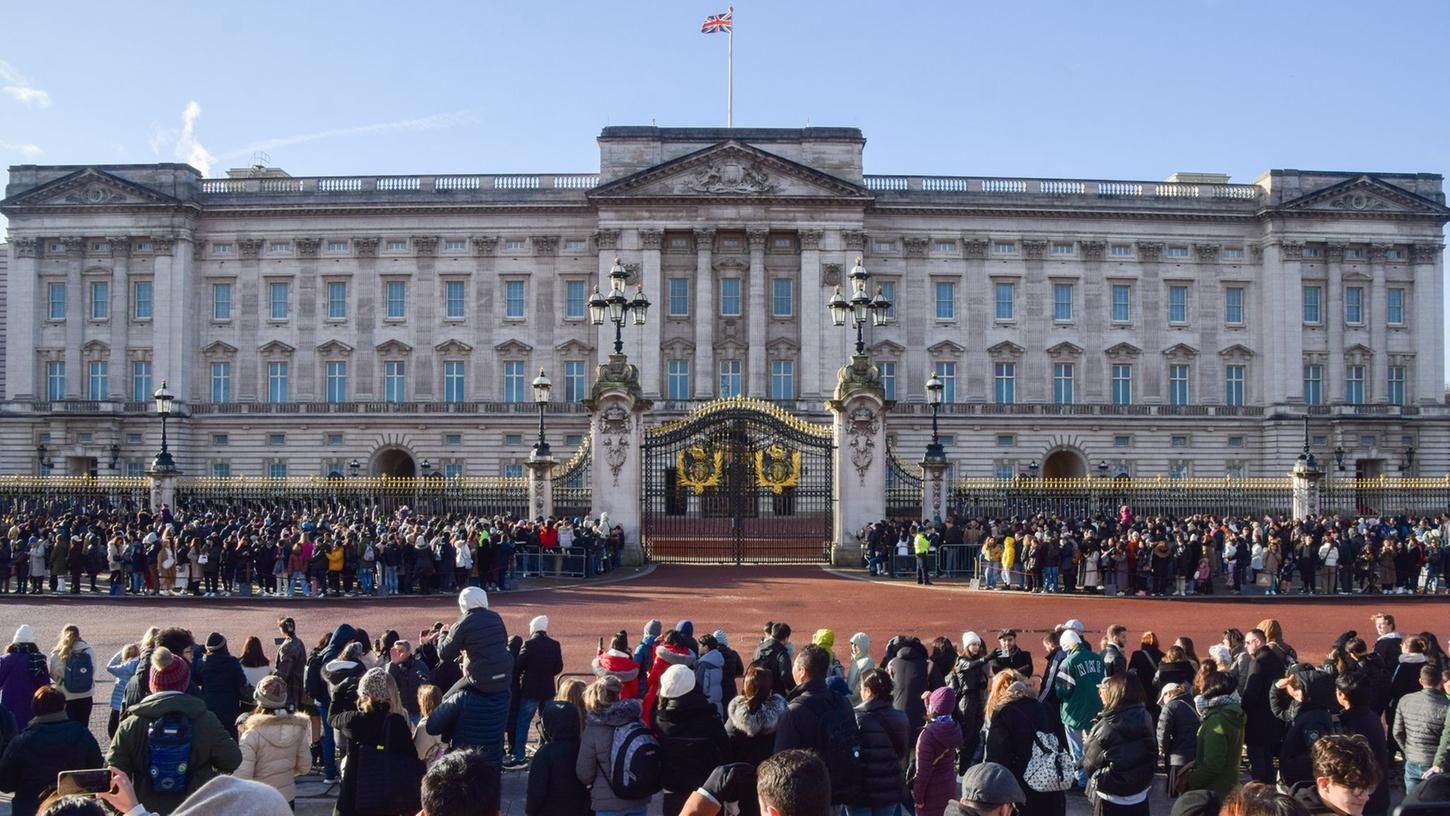 Das britische Königshaus sucht einen Souschef.