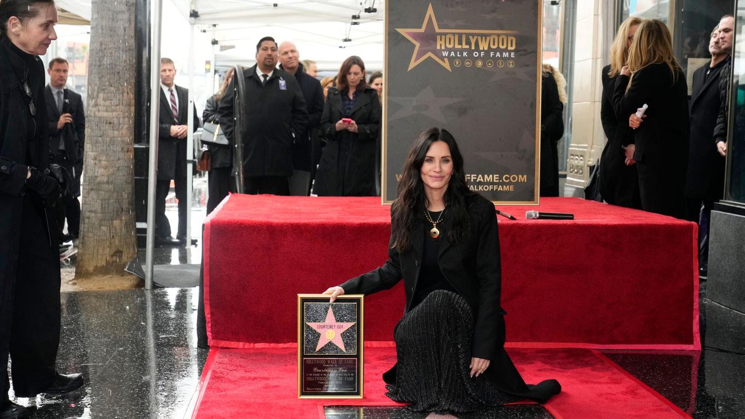 Courteney Cox wurde Ende Februar mit einem Stern auf dem "Walk of Fame" geehrt. Courteney Cox wurde Ende Februar mit einem Stern auf dem "Walk of Fame" geehrt.
