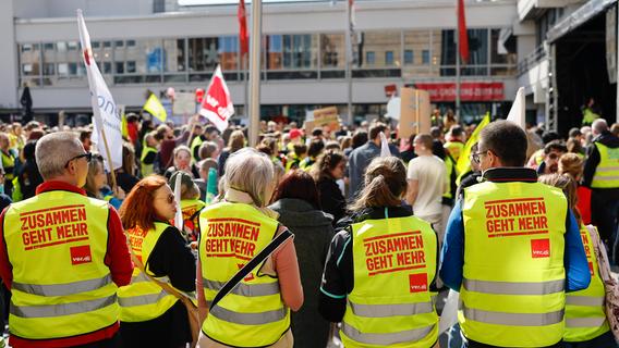 Mega-Warnstreik am Montag: Dürfen Kinder der Schule fernbleiben? Das sagt Bayerns Kultusminister