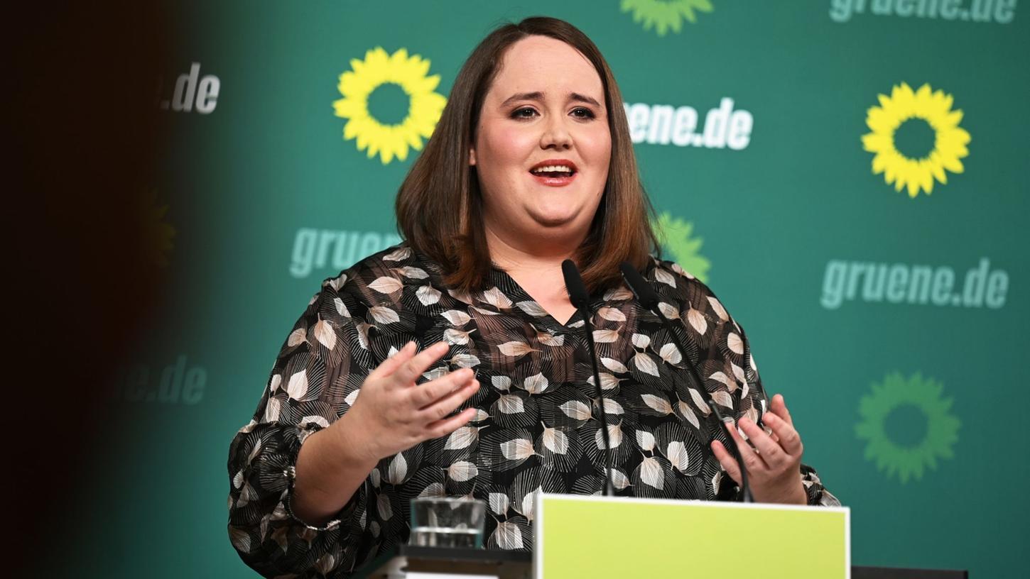 Ricarda Lang kennt ihren Verlobten schon mehrere Jahre. Ricarda Lang kennt ihren Verlobten schon mehrere Jahre.