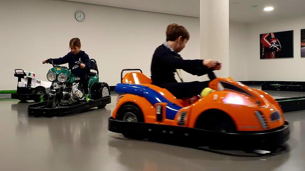 ... und mit eigenem Autoscooter. Die spannende Reisereportage zu dieser Bildergalerie lesen Sie hier auf unserem Premiumportal nn.de.