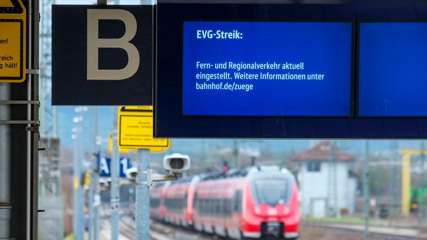 An diesem Montag fährt kein Zug am Neumarkter Bahnhof. 