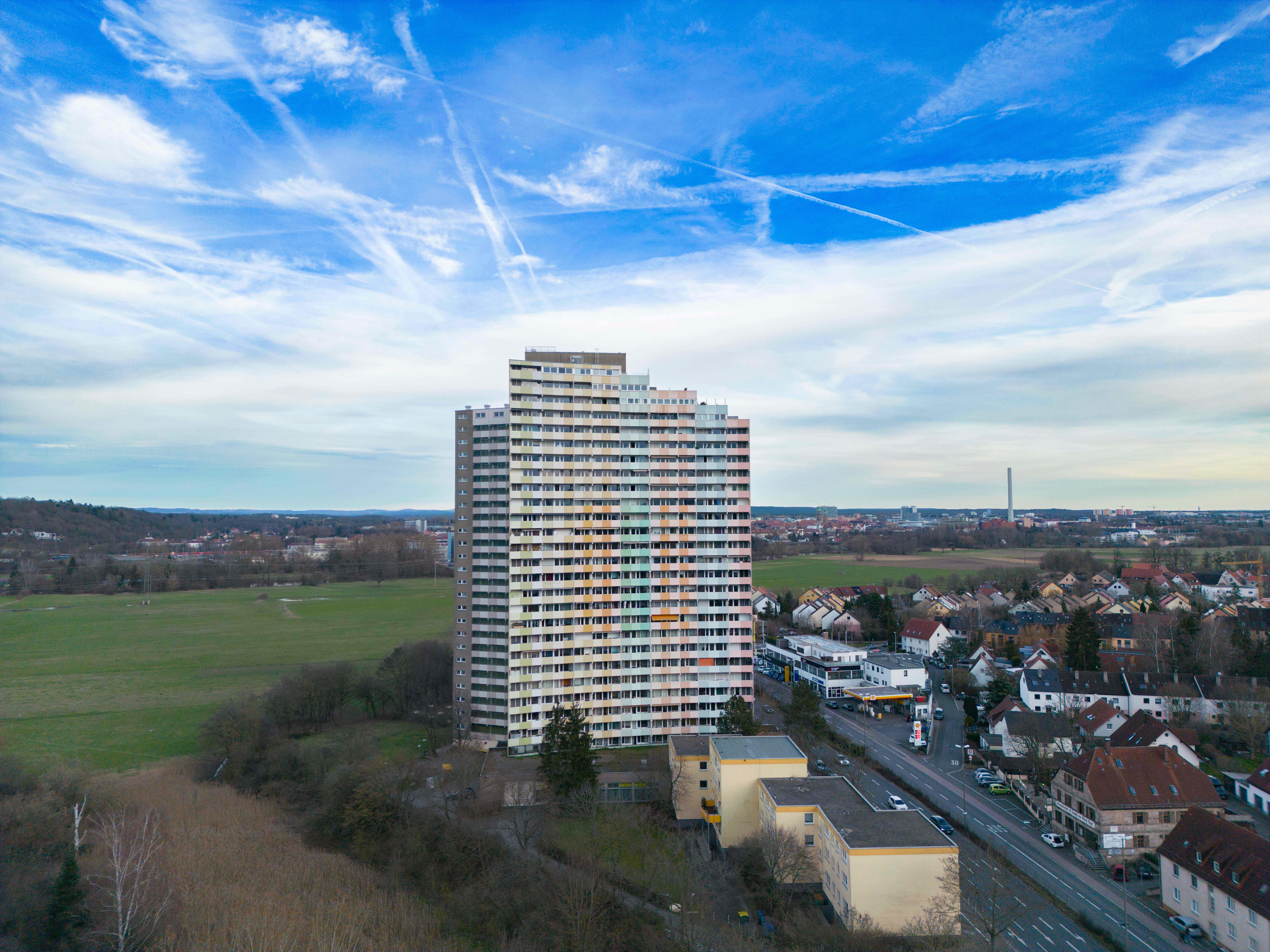 Eindrucksvolle Luftbilder aus dem Westen von Erlangen