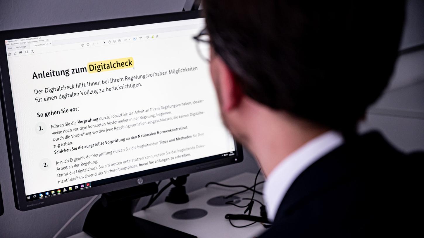 "Die Digitalisierung ist einer der größten Hebel für den Bürokratieabbau." "Die Digitalisierung ist einer der größten Hebel für den Bürokratieabbau."