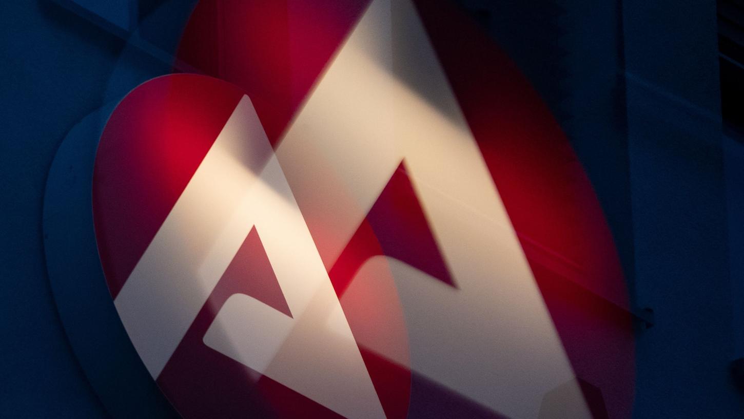 Die Arbeitsagentur berichtet monatliche über die Situation am Arbeitsmarkt. Im März sei der sonst übliche Rückgang der Erwerbslosigkeit noch ausgeblieben. Die Arbeitsagentur berichtet monatliche über die Situation am Arbeitsmarkt. Im März sei der sonst übliche Rückgang der Erwerbslosigkeit noch ausgeblieben.