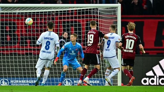 Eigentor gegen Tabellenführer: FCN verliert gegen Darmstadt - kann sich aber schnell trösten