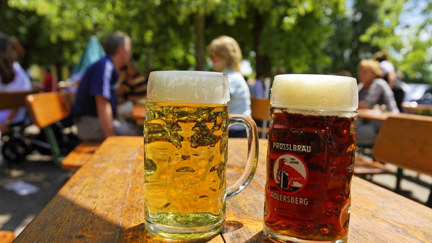 Die Regensburger Palmator-Gänger hoffen auf ein wenig Sommer beim diesjährigen Starkbierfest. 