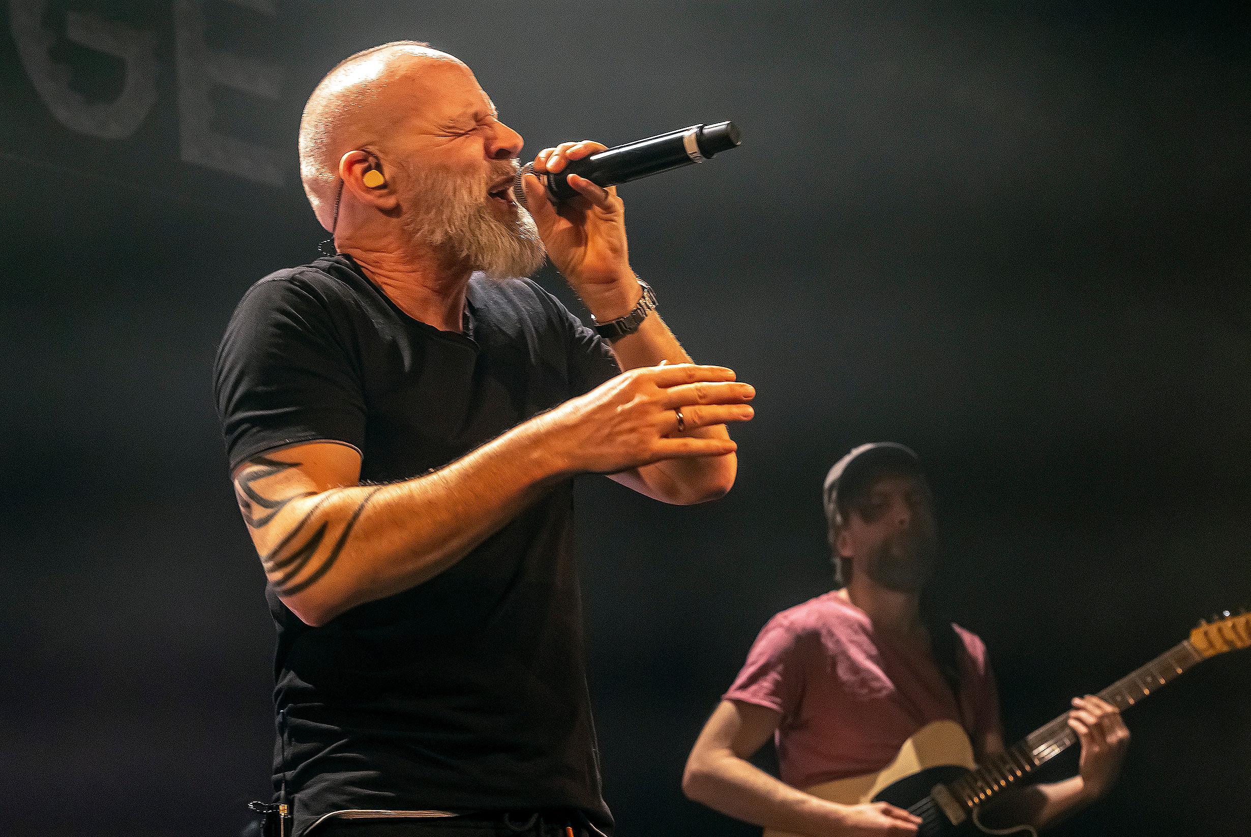 Thomas D von den "Fantastischen Vier" servierte in der Kulturfabrik alte "Fanta"-Nummern.