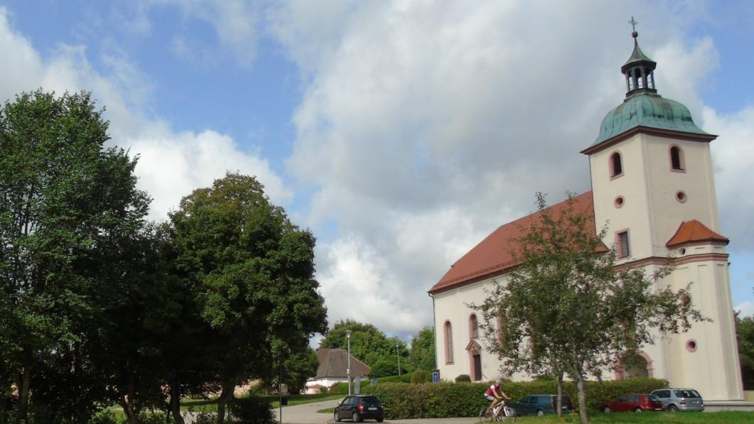 300 Jahre Schlosskirche in Sulzbürg: Das wird heuer gefeiert. 300 Jahre Schlosskirche in Sulzbürg: Das wird heuer gefeiert.
