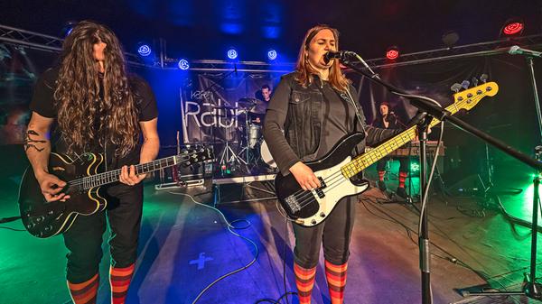 Karin Rabhansls Band versteht sich blind mit ihrer Chefin.