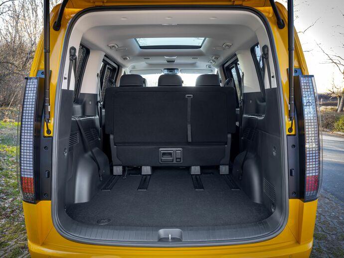 Maximal fasst das Gepäckabteil 1303 Liter.