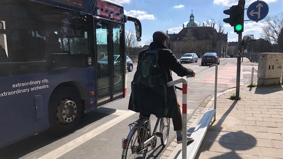 Geländer am Straßenrand: Warum Bamberg eine skandinavische Verkehrsinnovation installiert