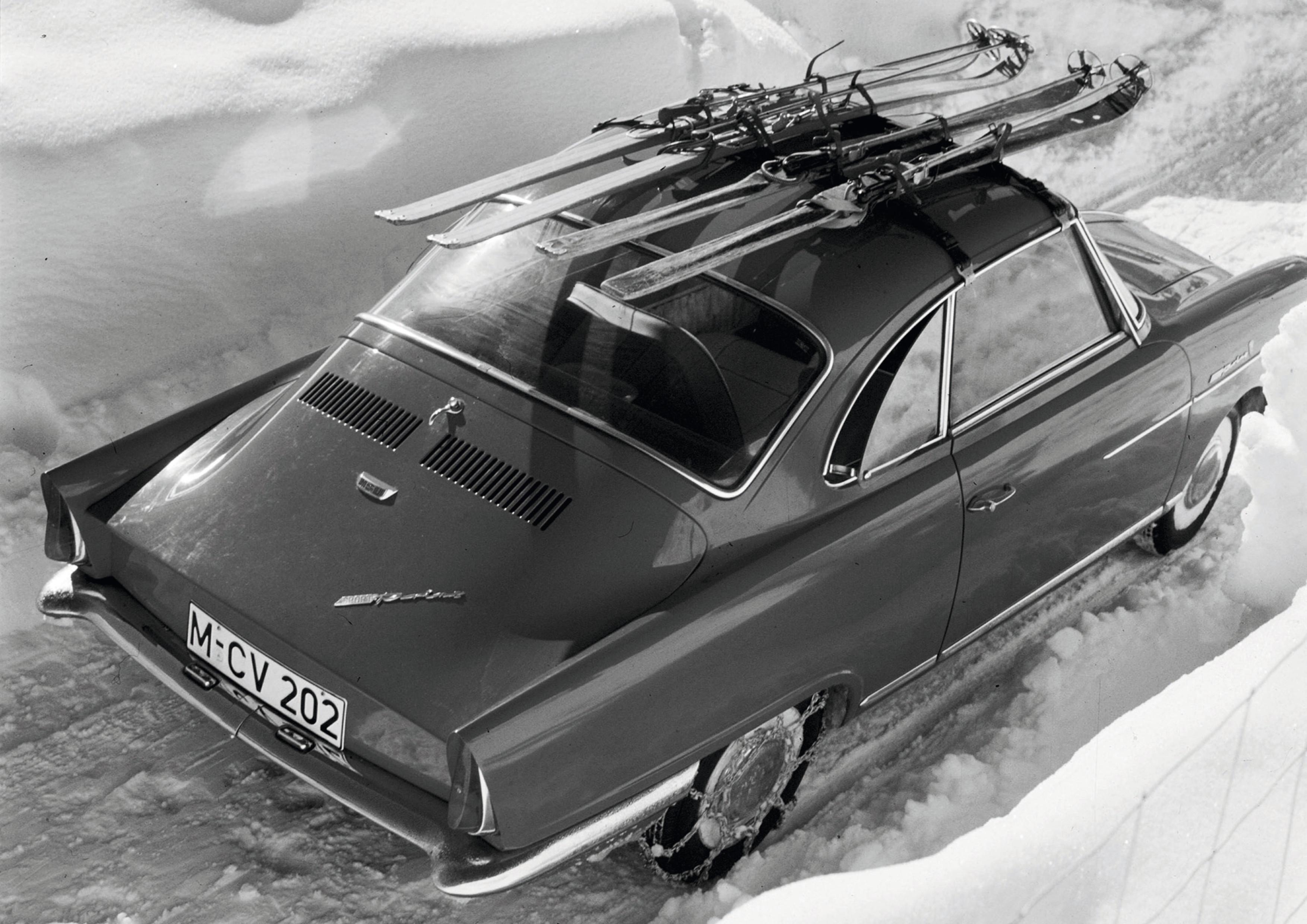 Der Heckmotor verlieh dem Sport Prinz gute Fahreigenschaften im Winter.