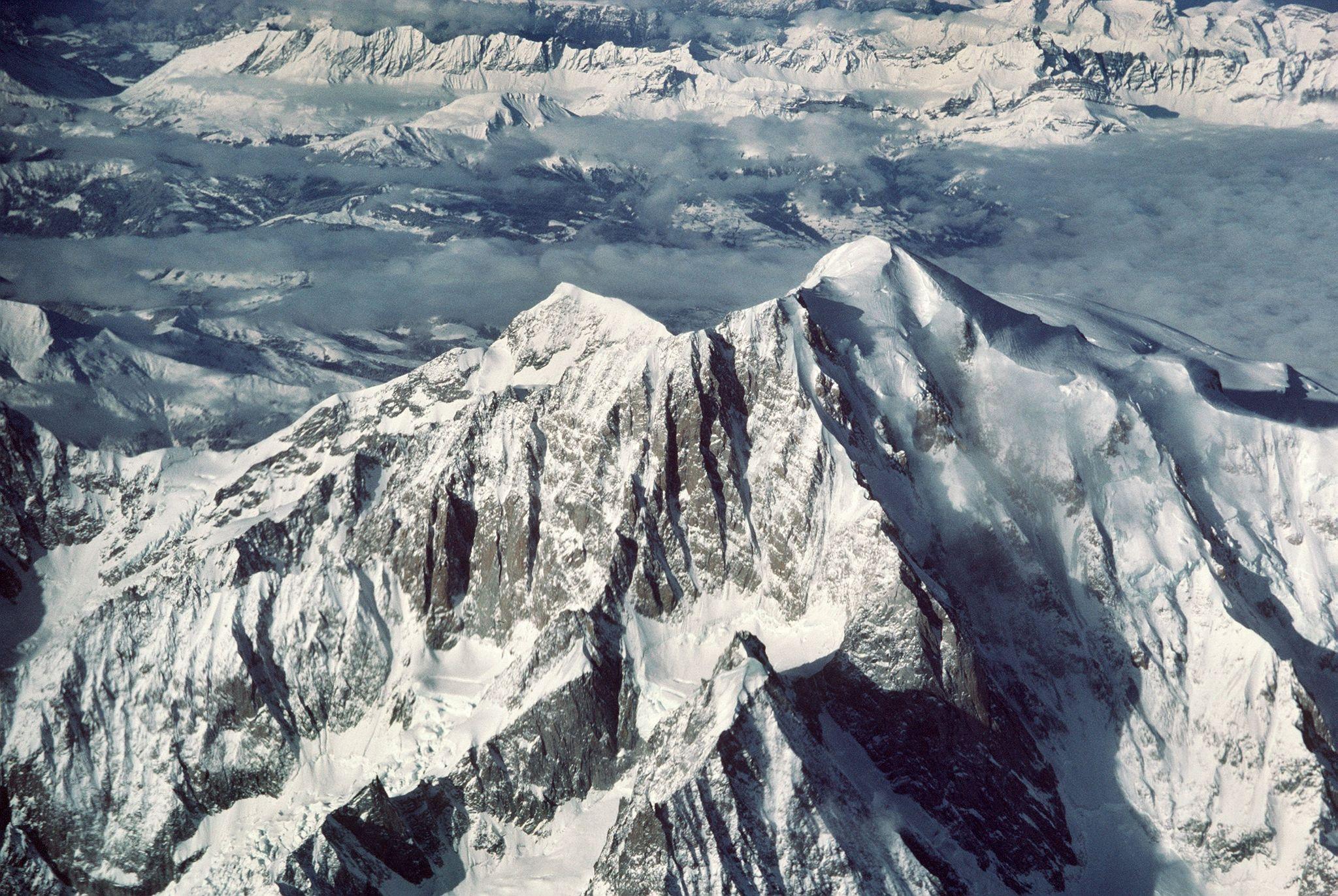 Tragödie an Ostern: Mehrere Tote bei Lawinenunglück in Frankreich