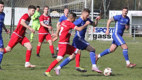 Kantersieg des Spitzenreiters: Die Bilder vom Spiel des TSV 1860 Weißenburg II gegen den TSV Absberg