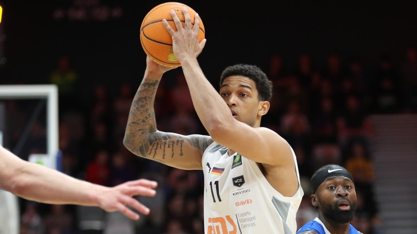 "Unsere Fans sind etwas ganz Besonderes", stellte Ferenc Gille fest und hofft, dass es nächste Saison Playoffs in Nürnberg gibt. "Unsere Fans sind etwas ganz Besonderes", stellte Ferenc Gille fest und hofft, dass es nächste Saison Playoffs in Nürnberg gibt.