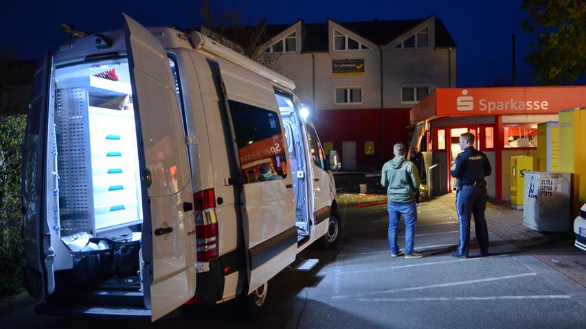 Hubschrauber über Fürth: Geldautomaten in der Südstadt gesprengt