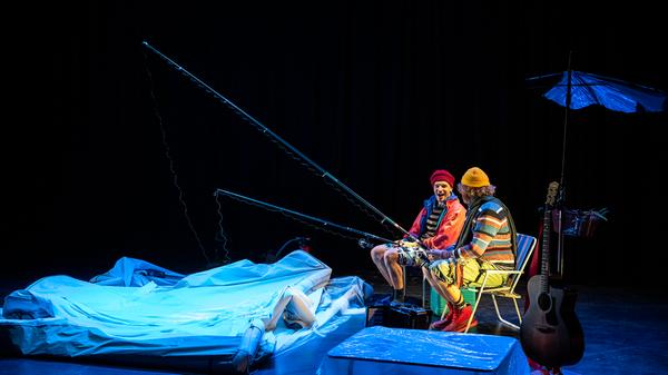 "Die Werkstatt der Schmetterlinge" lautet der Titel eines Kinderbuchs von Gioconda Belli. Am Samstag (16 Uhr) und Sonntag (15 Uhr) spielt das Theater Mummpitz eine Bühnenvariation der Geschichte, die Mut macht, an sich selbst zu glauben. Ab 6 Jahren.