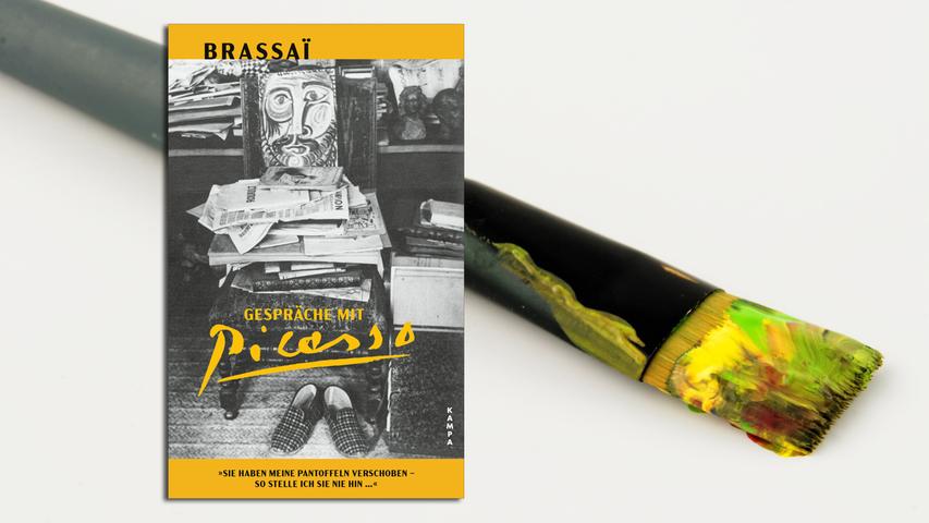 Auch 50 Jahre nach seinem Tod muss man sich um Pablo Picasso (1888-1973) keine Sorgen machen: Allein schon die vielen großen Ausstellungen zum Jubiläum zeigen, wie präsent der spanische Künstler immer noch ist. Zur Lektüre empfiehlt sich das schöne Erinnerungsbuch "Gespräche mit Picasso", das der aus Ungarn stammende französische Fotograf Brassai verfasst hat und das auf Augenhöhe und ganz uneitel vor allem die 30er und 40er Jahre in der Pariser Boheme schildert. Da war Picasso schon ein Star - und doch für alle nahbar. (Kampa, 28 Euro) Wolf Ebersberger