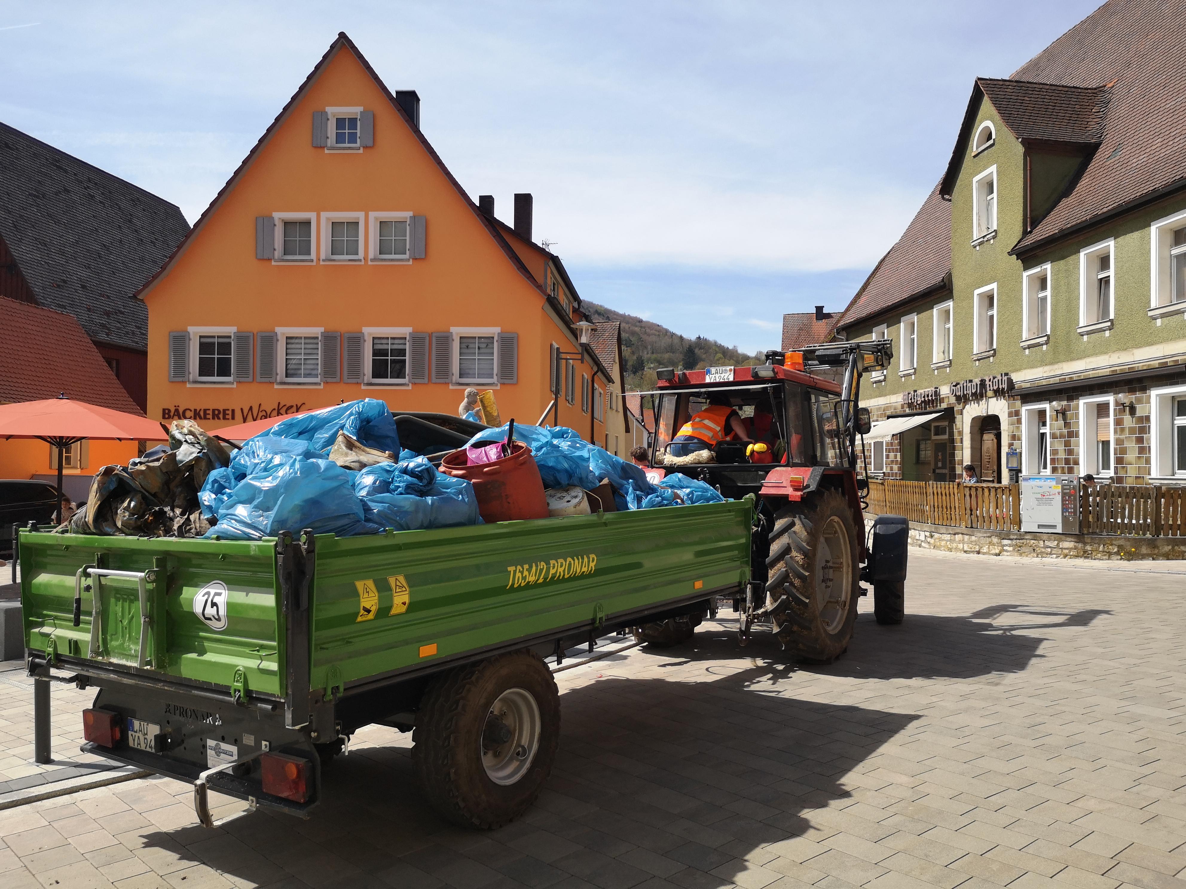 Ausgedient und achtlos Was beim RamaDama alles