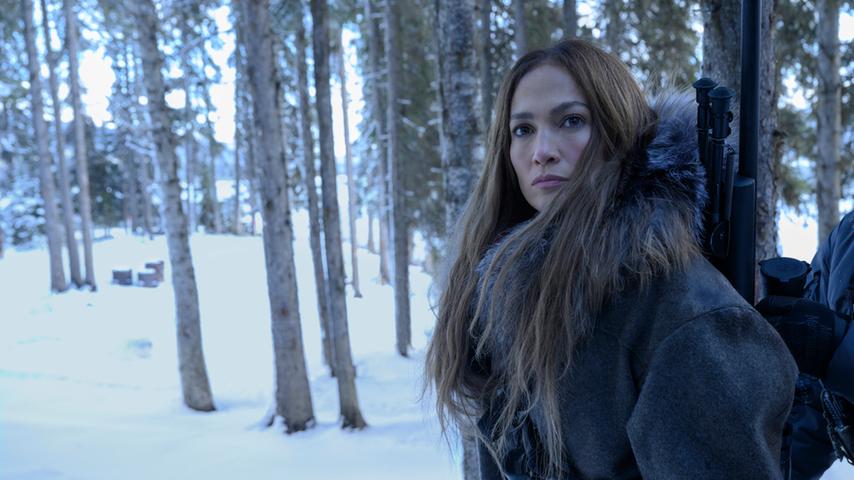 Auftragskillerin Jennifer Lopez wird in "The Mother" selbst zur Gejagten. Außerdem hat man es auf ihre Tochter abgesehen. Das Actiondrama über eine Auftragsmörderin mit Muttergefühlen startet am 12. Mai bei Netflix. 