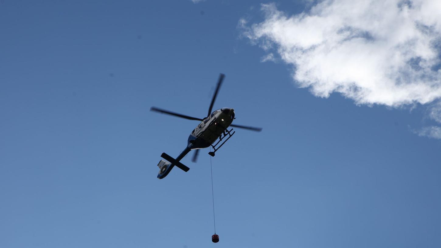 Gleich zweimal war ein Rettungshubschrauber der Bergwacht am Sonntag in der Fränkischen Schweiz im Einsatz. (Symbolbild)