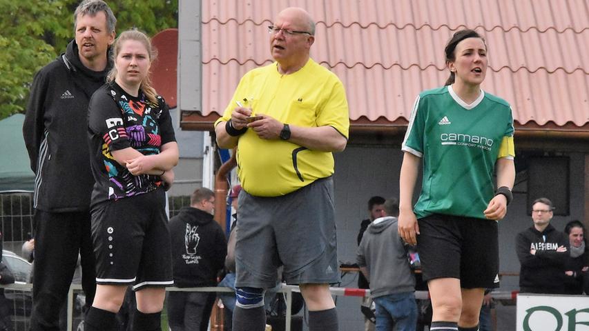 Im Jahr des 50-jährigen Vereinsjubiläums des BV Bergen haben die Fußballerinnen der SG Bergen/Laibstadt/Nennslingen den Kreispokal NM/Jura gewonnen. Am Maifeiertag gewannen die SG-Mädels das Finale und Derby gegen die DJK Fiegenstall knapp mit 5:4 nach Elfmeterschießen. Nach den regulären 90 Minuten hatte es vor der Rekordkulisse von bis zu 600 Zuschauern auf dem Platz des SV Alesheim 1:1 gestanden. Den entscheidenden Elfmeter verwandelte Lisa Weglöhner.