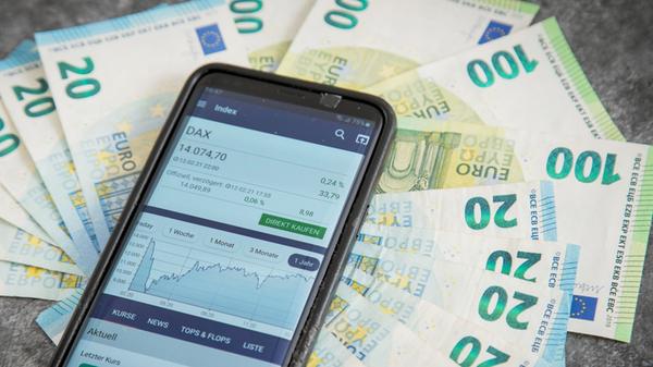 Geduld ist der Schlüssel zum Erfolg.