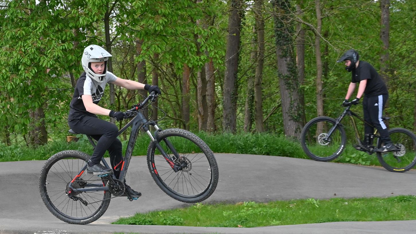 In Berg, Deining, Freystadt und Pilsach sollen neue Pumptrack-Anlagen, das sind spezielle Mountainbike-Parcours, entstehen. In Berg, Deining, Freystadt und Pilsach sollen neue Pumptrack-Anlagen, das sind spezielle Mountainbike-Parcours, entstehen.