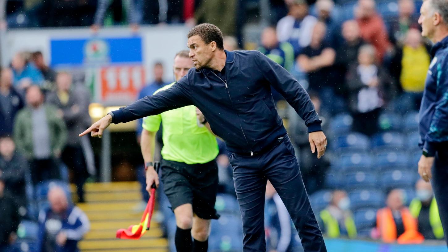 Valerian Ismael an der Seitenlinie als Trainer bei West Bromwich Albion im Jahr 2021.